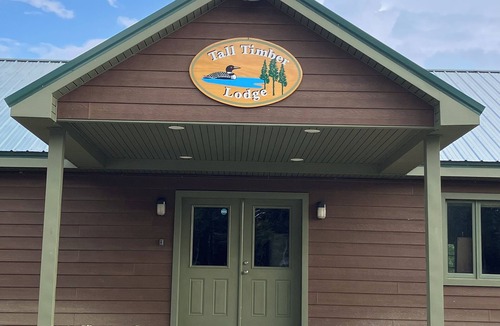 New Limerick Cabin | Moose Cabin - Lakeside Cabin! Come check us out any season