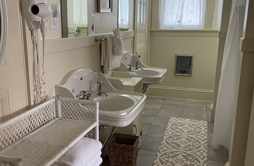 Bar Harbor Hotel | Moseley Cottage Inn & Town Motel