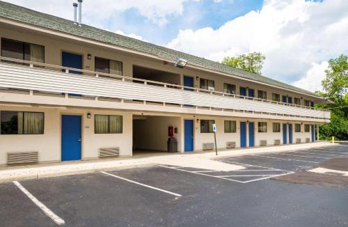 Columbus Hotel | Motel 6-Columbus, OH - OSU