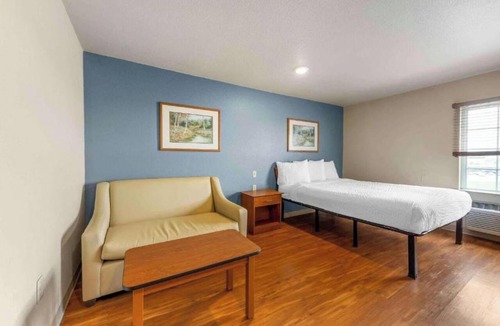 Norman Hotel | Motel 6 Oklahoma City Norman OK