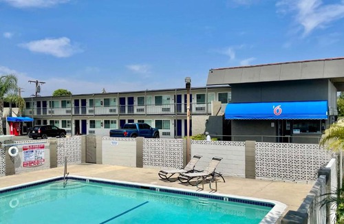 El Rancho Hotel | Motel 6 Pico Rivera - Los Angeles, CA