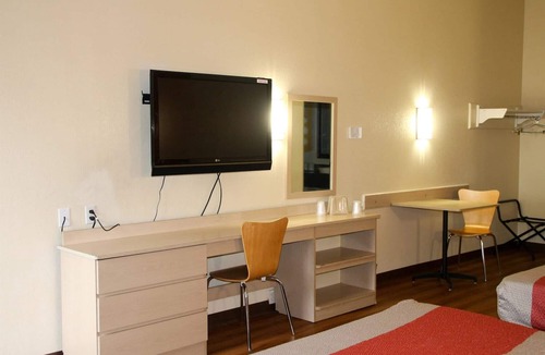 Warwick Hotel | Motel 6 Warwick, RI - Providence Airport - I-95