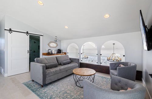 Charleston House | Mountain Escape Pickleball Sauna Hot Tub Views