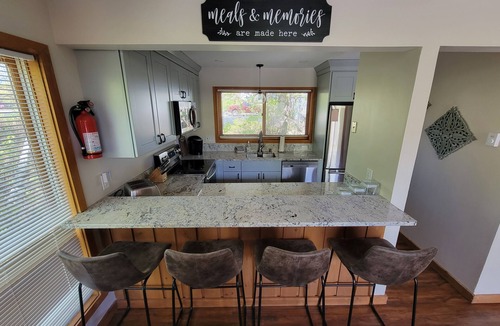 Lincoln House | Mountain Home with A/C + Spectacular Views Of Loon