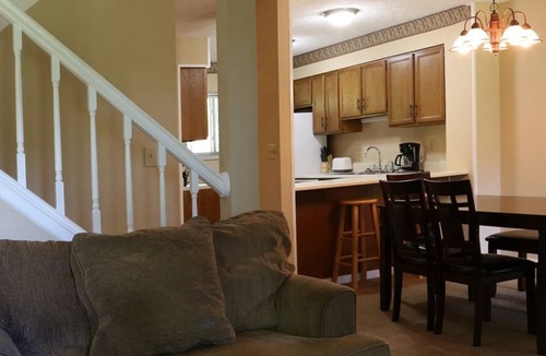 Cheat Lake House | Mountainside 2BR Townhouse in Lakeview Golf Resort