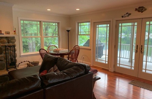 Sunapee House | Mt View Lake/Mt Sunapee Ski House, 5 minutes to lifts!