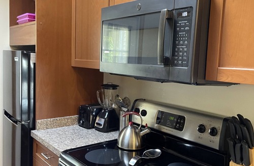 North Haven House | Musical Themed Remodeled 2-bed 1-bath Apartment
