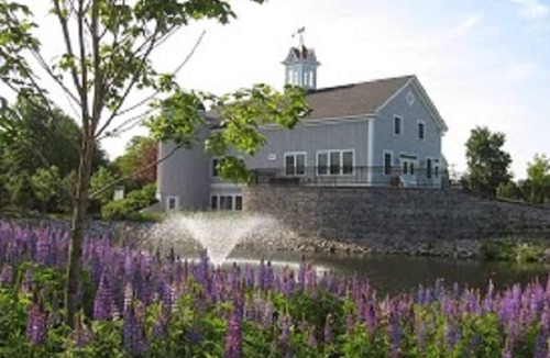 Summer Village Cottage | MyDreamComeTrue-Cottage 101-Summer Village-2 miles from beach-Book now for 2026