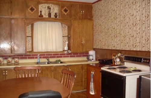 Altus House | Nations Premier Solar Eclipse site, beautiful rustic house set on 1.4 acres !