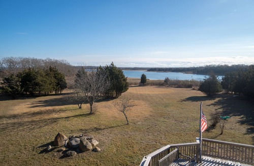 Springs House | Naturalist Oasis on Accabonac Harbor