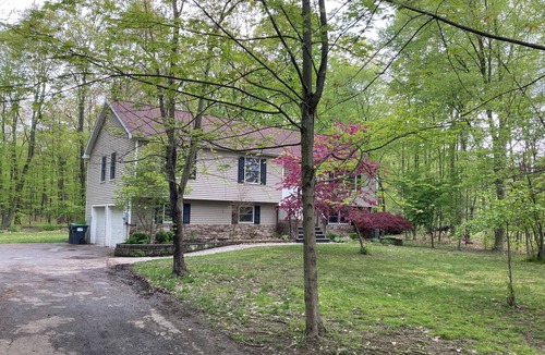 New Paltz Apartment | Nature Lover's Secluded Hideaway! Available August 8th -September 8th, 2023