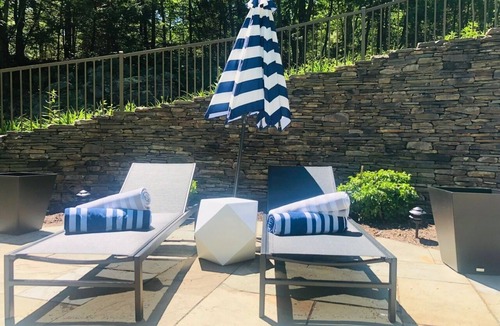 West Simsbury Villa | Nature's Oasis - 15 Mins to Ski Resort