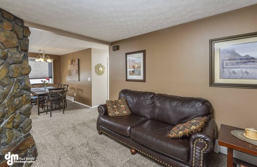 Turnagain Condo | Near Anchorage Airport, Lake Hood and the Cook Inlet Coast