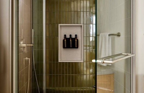 Lower Allston Hotel | Near Harvard Stadium | Dining. Gym + On-Site Bar