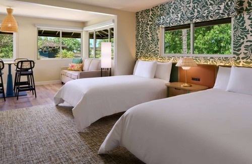 Kaanapali Hotel | Near Kāʻanapali Golf Course + Pools. Tennis. Spa.