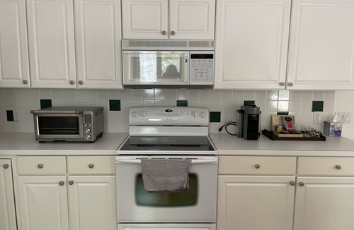 Goshen House | NEW! Beautiful 3br vacation home at Woodridge Lake, Goshen, Litchfield County