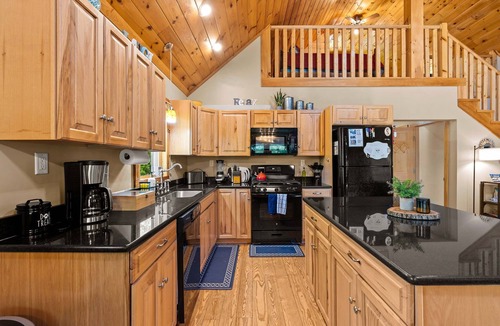 East Wakefield House | NEW Beautiful Lakefront Home on Belleau Lake! 500ft of Waterfront!