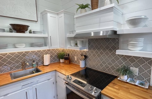Rehoboth by the Sea House | * NEW * Charming Coastal Cottage with Private Saltwater Pool – walk to Beach