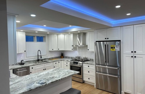 Winter Hill Apartment | New luxury 2 bed/2 bath apt with EV charger