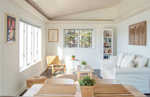Bass Harbor Cottage | *NEW* Oceanfront Acadia- The Boathouse Bass Harbor!