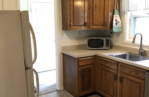 Mystic House | New photos with many updates! Bring your EV cord and adapter! Walk to the fun!