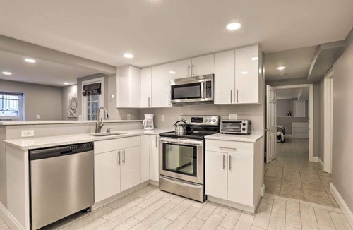 North Wilmington Apartment | NEW! Quiet Getaway - 19 Miles to Downtown Boston!