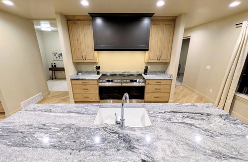 Beaver House | New Ski In/Ski Out Cabin at Eagle Point - Sleeps 23 comfortably!