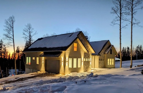 Beaver House | New Ski In/Ski Out Cabin at Eagle Point - Sleeps 23 comfortably!