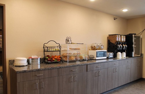 Lincoln Hotel | New Victorian Suites