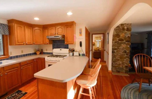 Bridgewater House | Newfound Lake Hideaway Mooring included