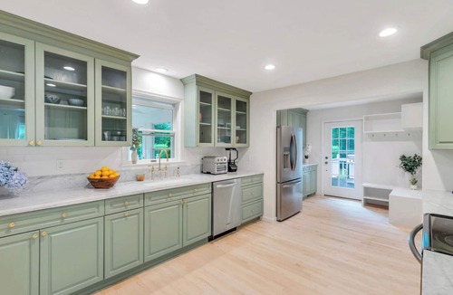 East Hampton North House | Newly renovated and refurnished, secluded East Hampton home with heated.