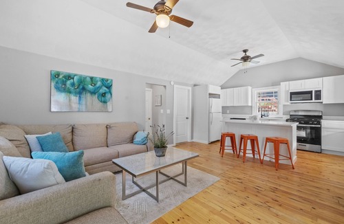 Alton Cottage | Newly Renovated Cottage 4 in Alton Bay, NH