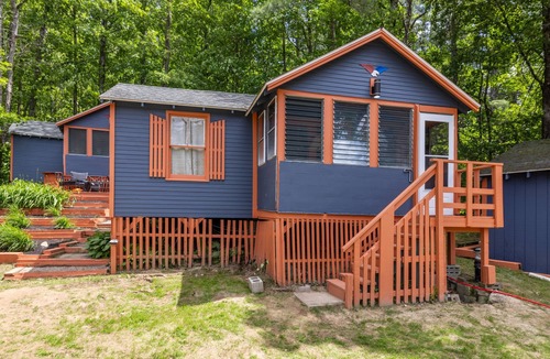 Alton Cottage | Newly Renovated Cottage 7 in Alton Bay