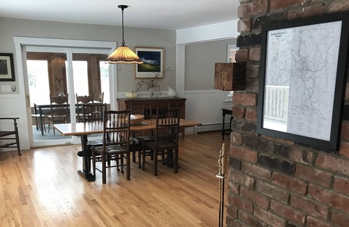 Taconic House | Newly Renovated Country Retreat-Berkshires