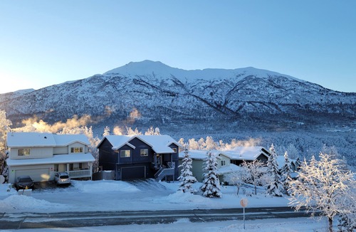 Eagle River House | Newly Renovated Space w/Lounge Area & Kitchenette