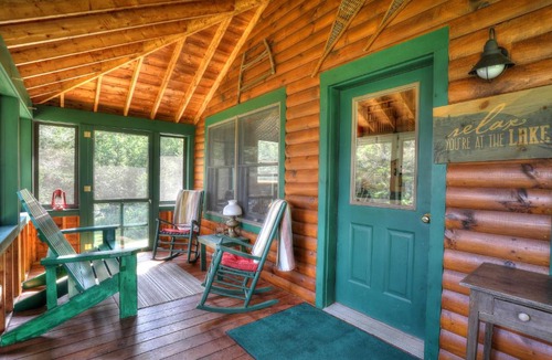 Rangeley Plantation House | Niboban Cabin 4 by Morton & Furbish