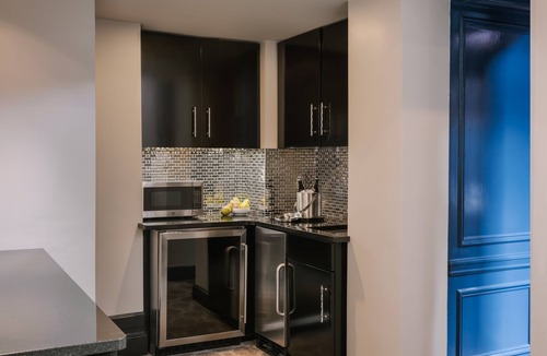 Back Bay West Apartment | No. 284 powered by Sonder | Stellar Queen Room+ w/Balcony