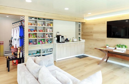 Greenport West Cottage | North Fork Resort