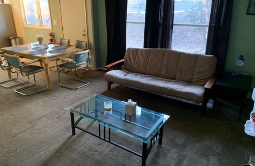 Huffman - O' Malley House | nothing special but cozy, 2 bedroom, sleeps 6