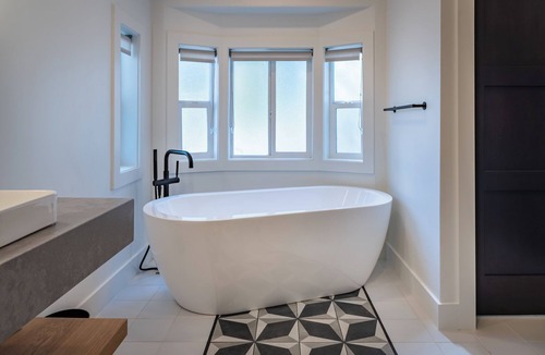 Templeton House | Oak & Vine Garden House | Luxury Wine Country Stay