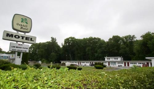 Waterford Hotel | Oakdell Motel WATERFORD CT