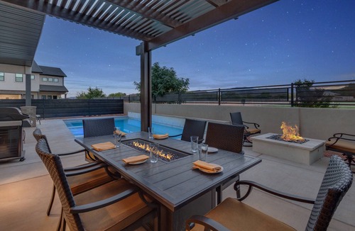 Ivins House | Oasis at Ocotillo 48, Private Pool and Spa! Ping Pong table, Nintendo Switch & Resort pool