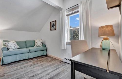 Owls Head House | Ocean Breeze East Wind – Modern 2BR/2BA home by Cr