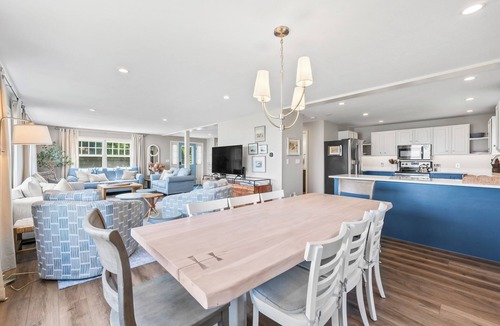 Southern Coast House | Ocean Front Home with Private Beach