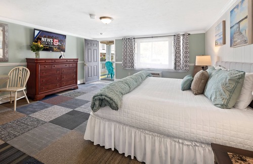 Hull Hotel | Ocean Inn on Nantasket Beach