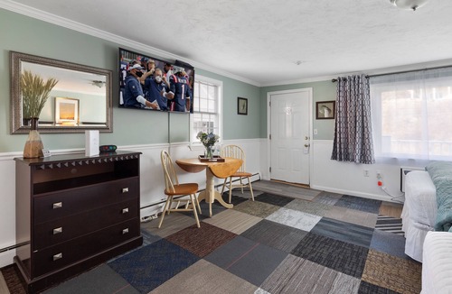 Hull Hotel | Ocean Inn on Nantasket Beach