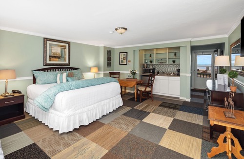 Hull Hotel | Ocean Inn on Nantasket Beach