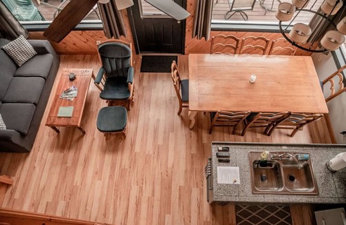 Anchor Point Cabin | Ocean-view Cabins on the Anchor Point Bluff