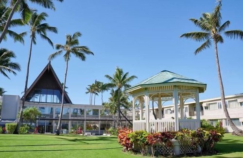 Kahului Apartment | Ocean View Double-Bed Room w/ WiFi, Private Lanai, & Great Views of the Pacific