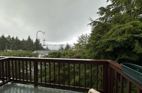 Sitka Apartment | Ocean View Duplex Apartment Furnished